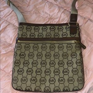 Michael Kors Crossbody